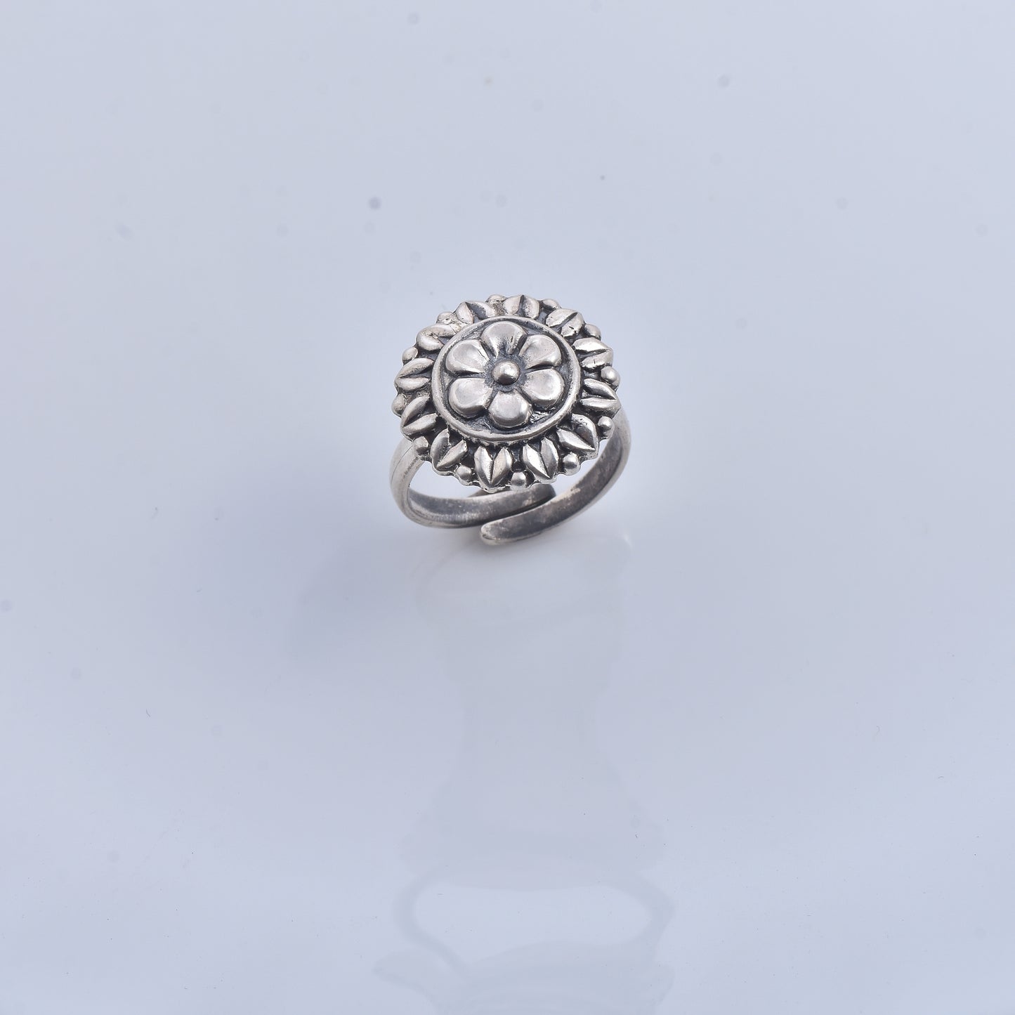 Silver Maharani Mandala Flower Ring