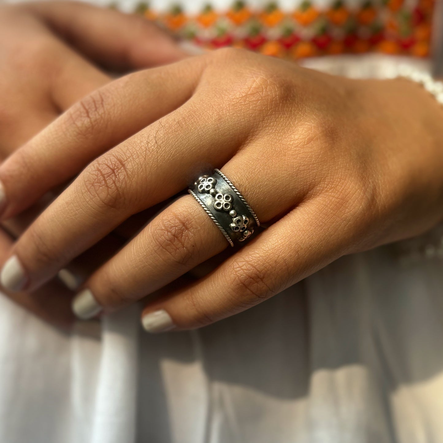 Silver Flower Band Ring