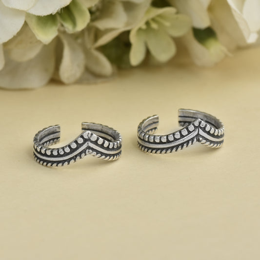 925 Silver Chevron Crown Toe-rings( Pair)