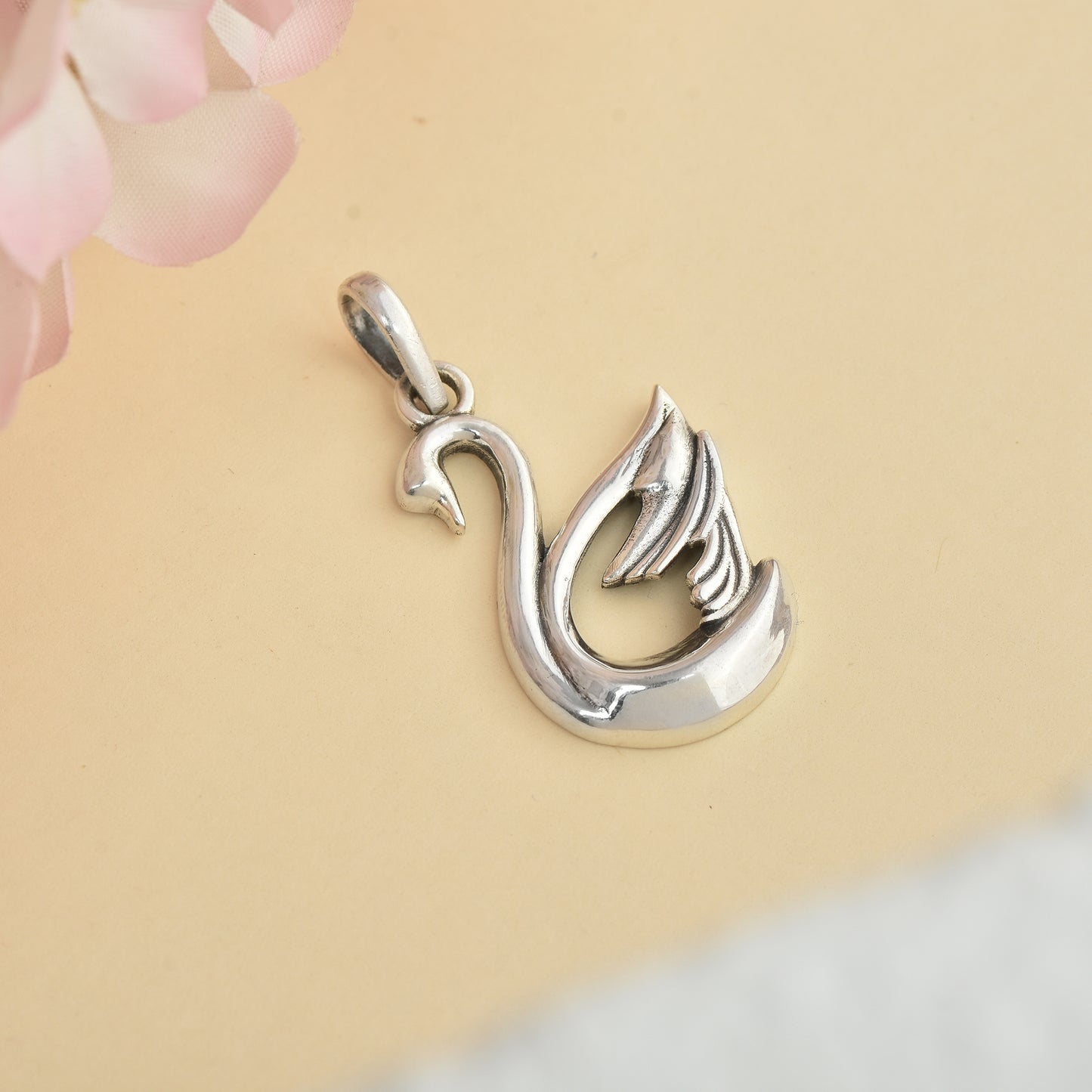 Silver Swan Bird Pendant(Without chain)