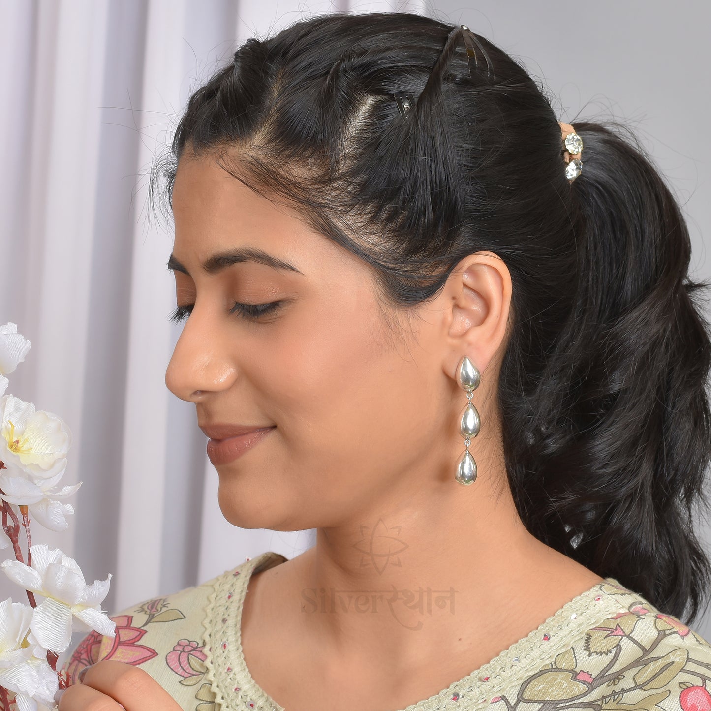 Silver Shell Droplet Earrings
