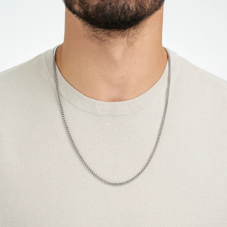 Silver box chain