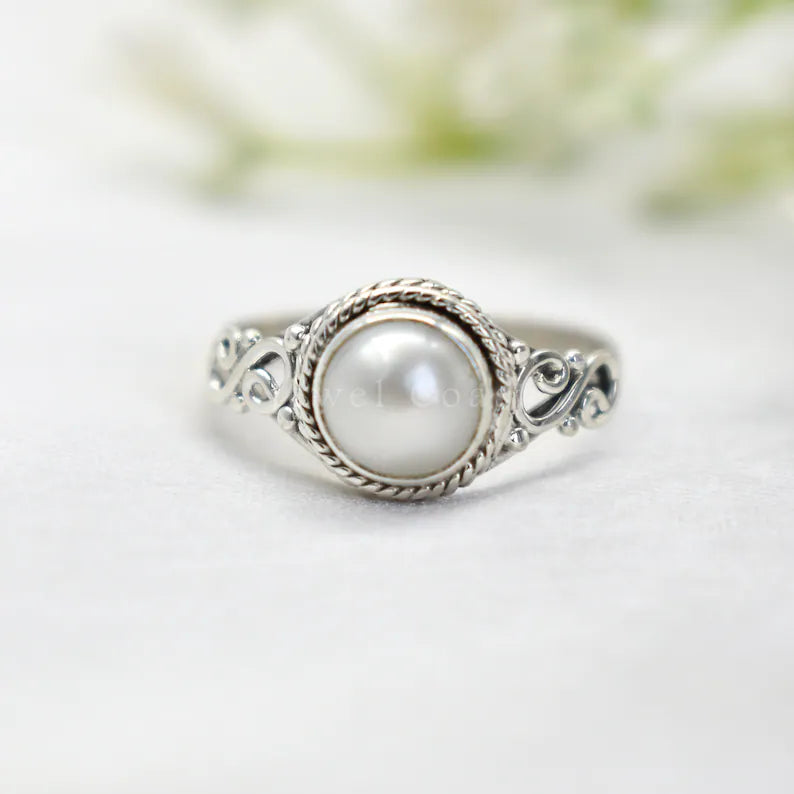 Silver Pearl Spiral Ring