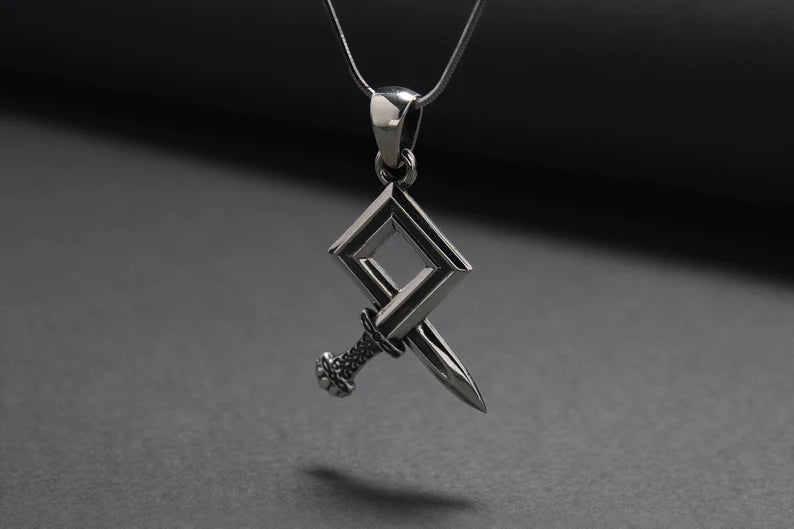 Silver sword pendant( Without chain)