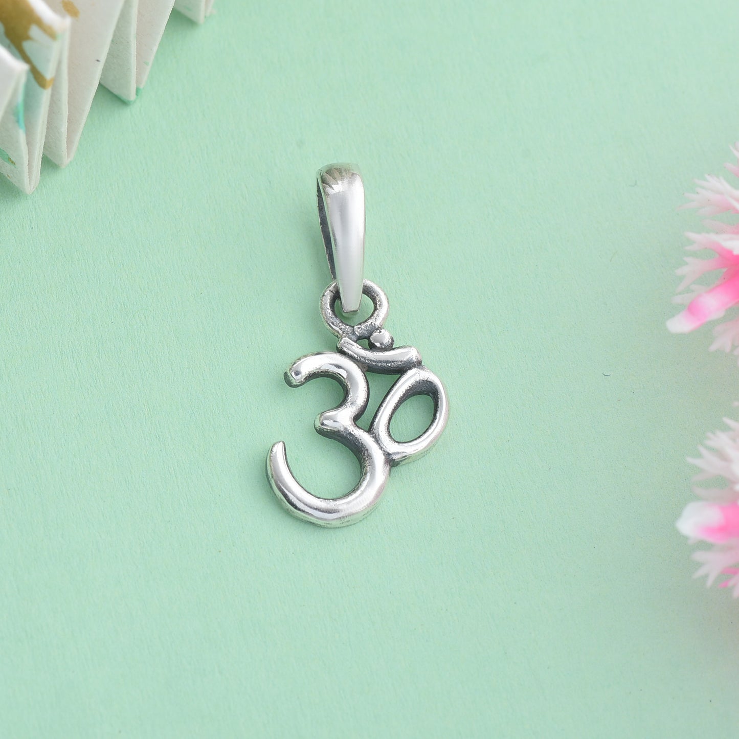 Silver Om Pendant