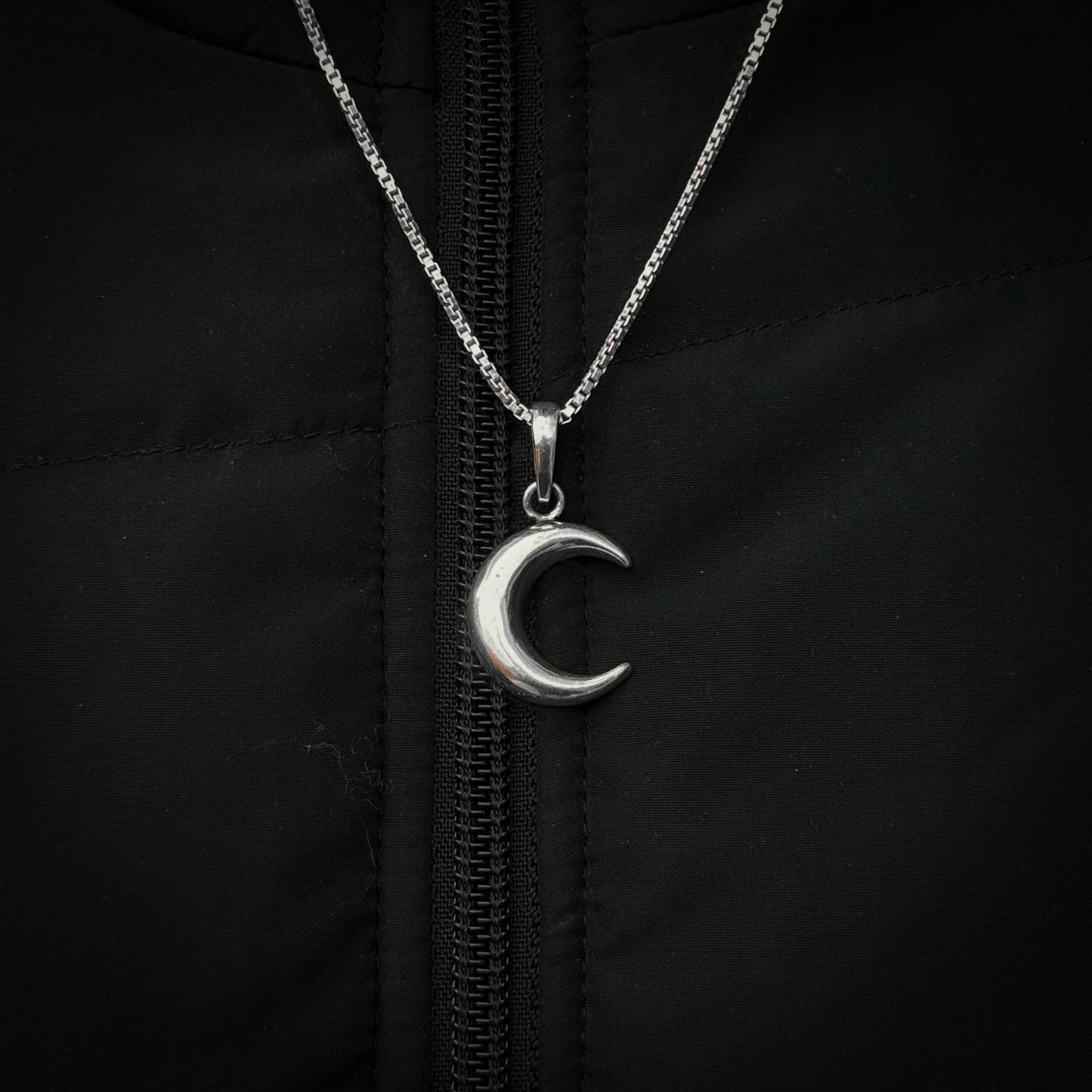 Silver moon pendant( Without chain)