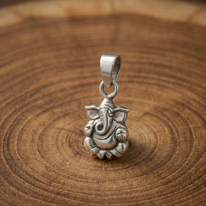 Silver Ganpati Pendant