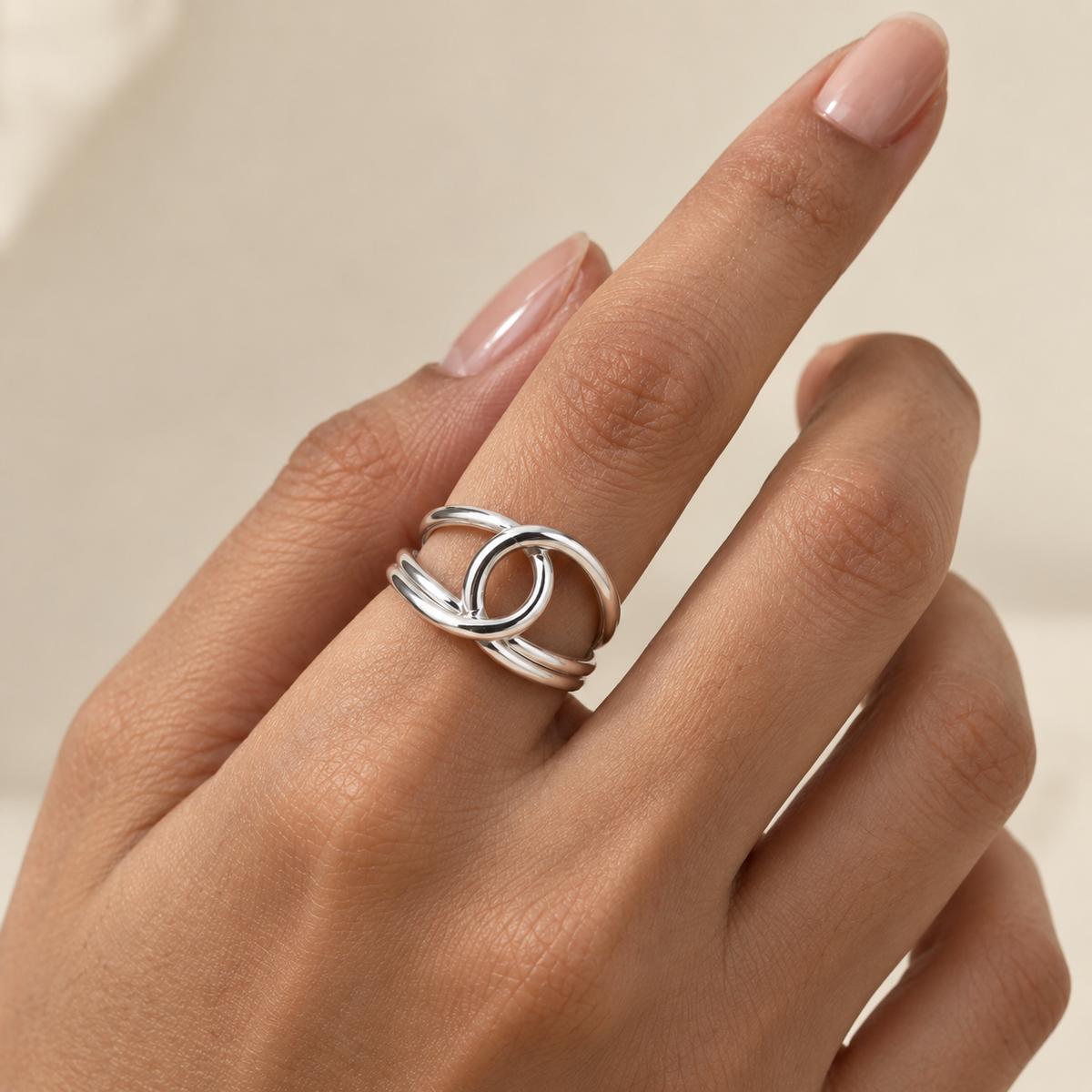 Silver Eternal Loop Ring