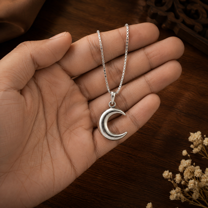 Silver moon pendant( Without chain)
