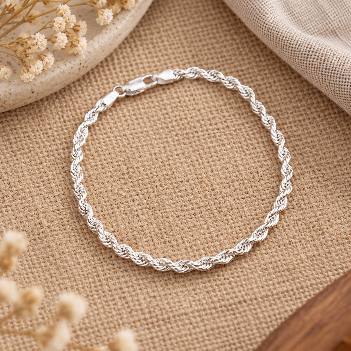 Silver Interlinked Rope Chain Bracelet