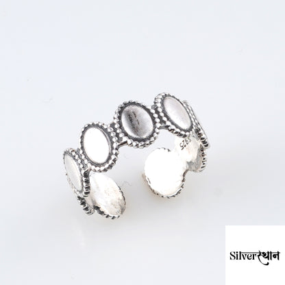 Silver Oval Charm Band Ring