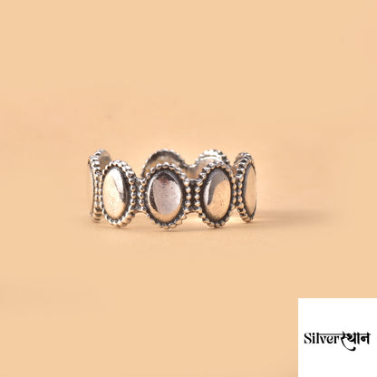 Silver Oval Charm Band Ring