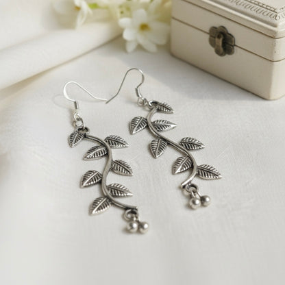 Silver Leaf Dangle Earrings