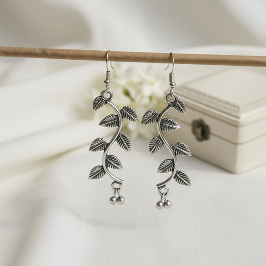 Silver Leaf Dangle Earrings