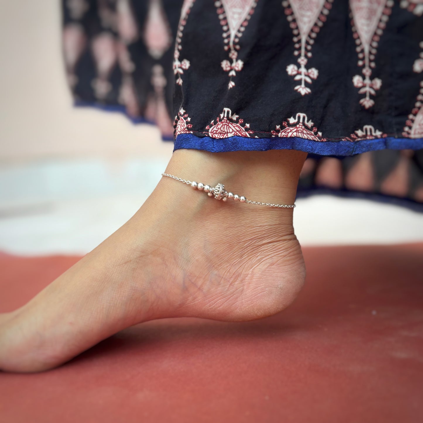 Silver Antique Ball Anklet