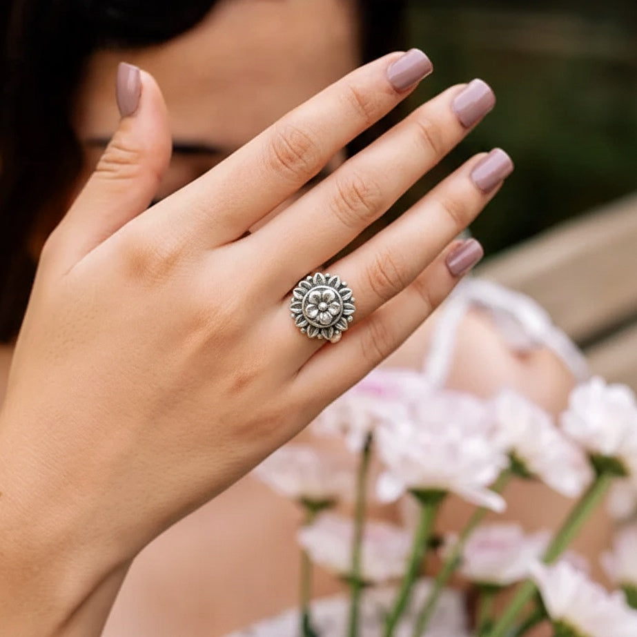 Silver Maharani Mandala Flower Ring