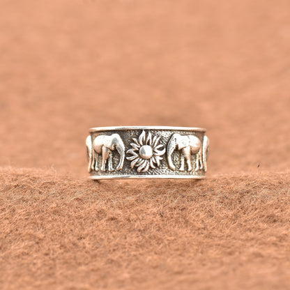 Silver Unisex Elephant Thumb Ring( Adjustable)