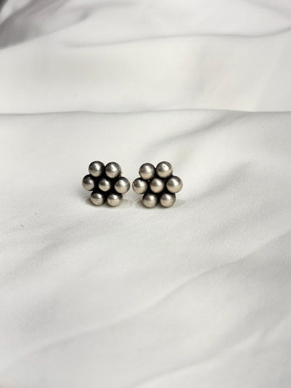 Traditional Silver Kudi Flower Stud Earrings