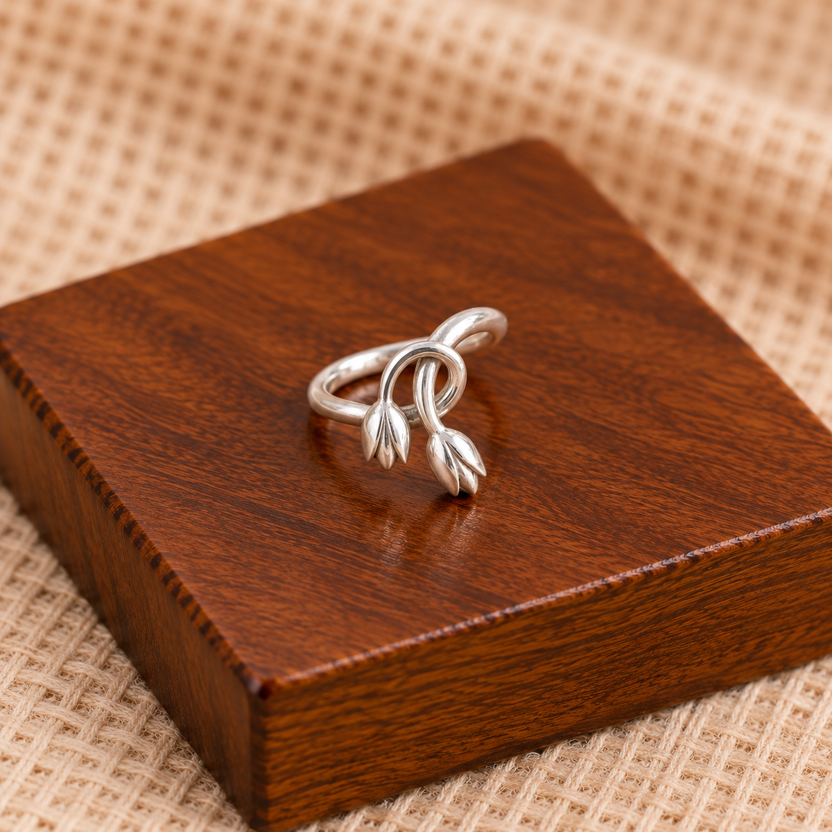 A tulip flower ring made in pure 925 sterling silver by silveristhan