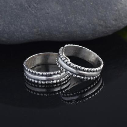 Silver band stackable Toe-rings( Pair)