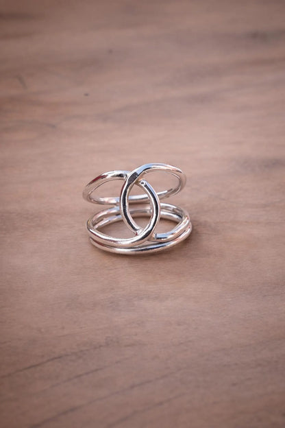 Silver Eternal Loop Ring