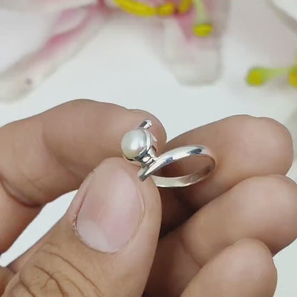 Silver Luna Orbit Pearl Ring